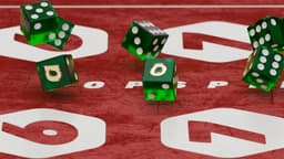 Volatilitas Slot — Panduan Memilih Game Berdasarkan Bankroll dan Gaya Main